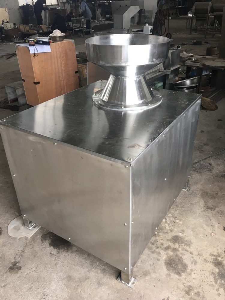 coconut meat grater (2).jpg