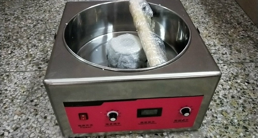 What shape the cotton candy machine can make?