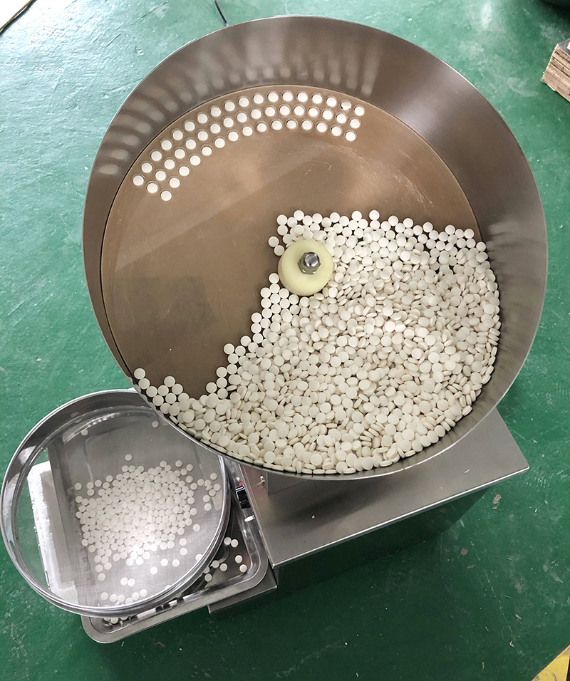 tablet counting machine.jpg