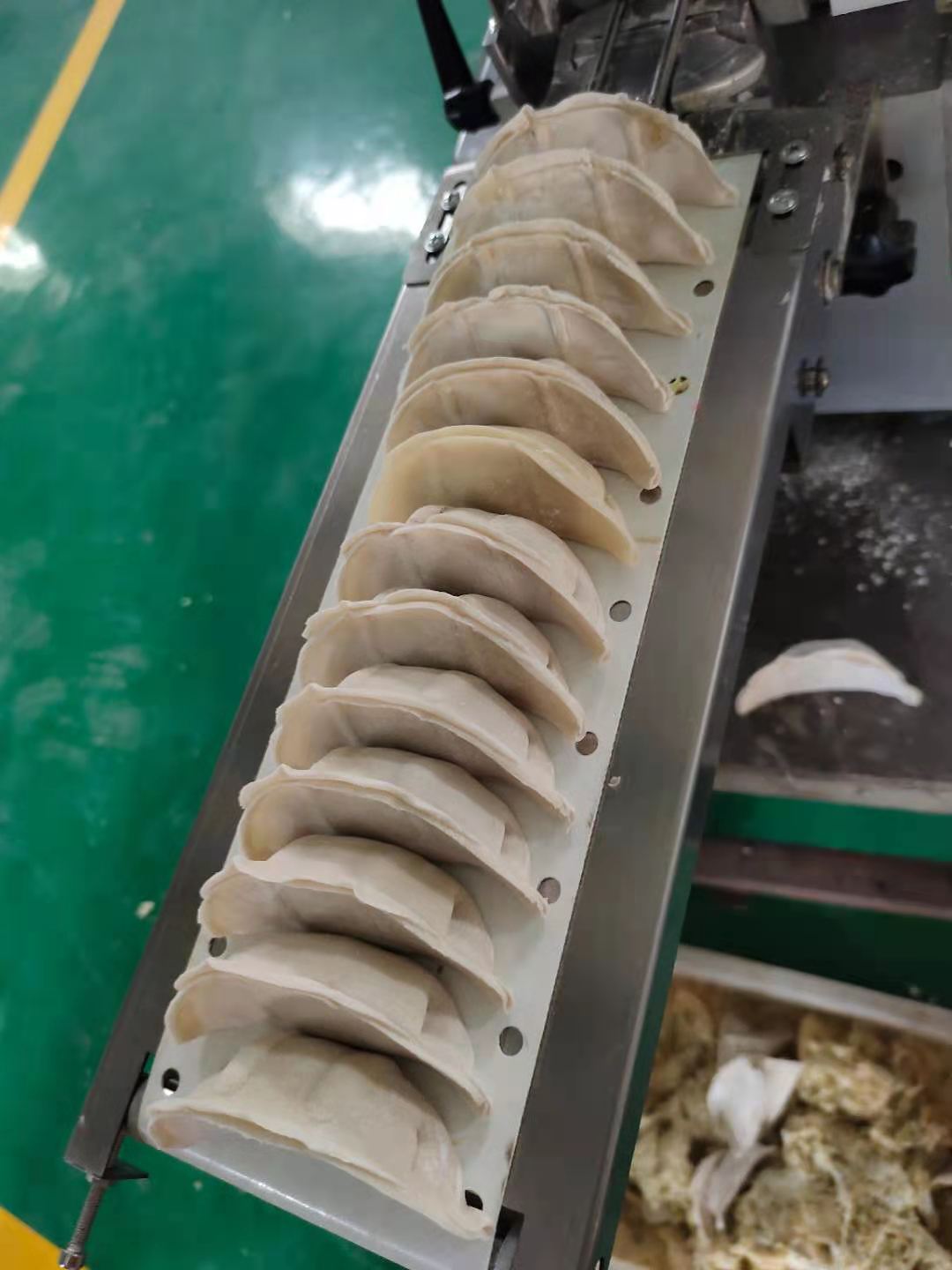 japanese fried dumpling maker